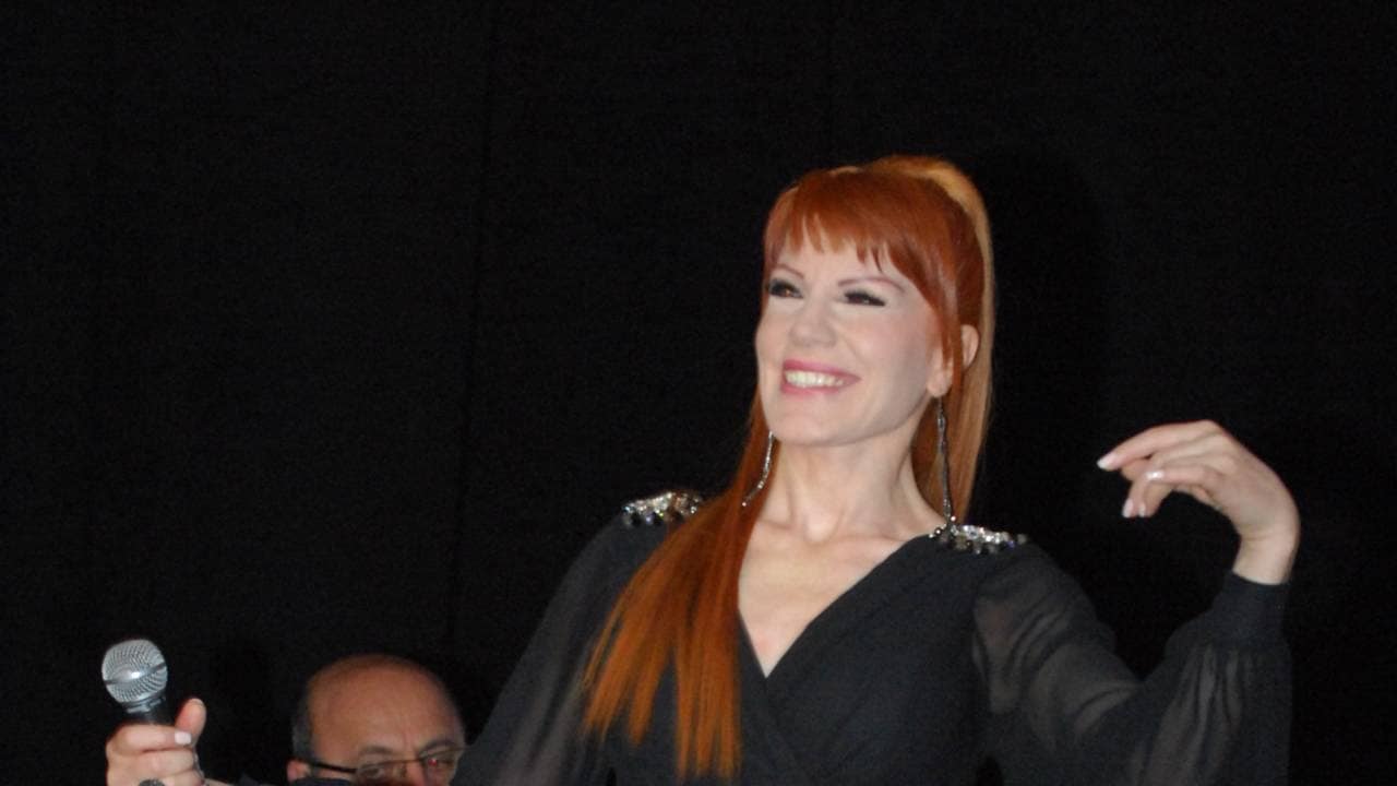 Zeynep Başkan Menajeri Kimdir 0532 450 72 70 İletişim 2026